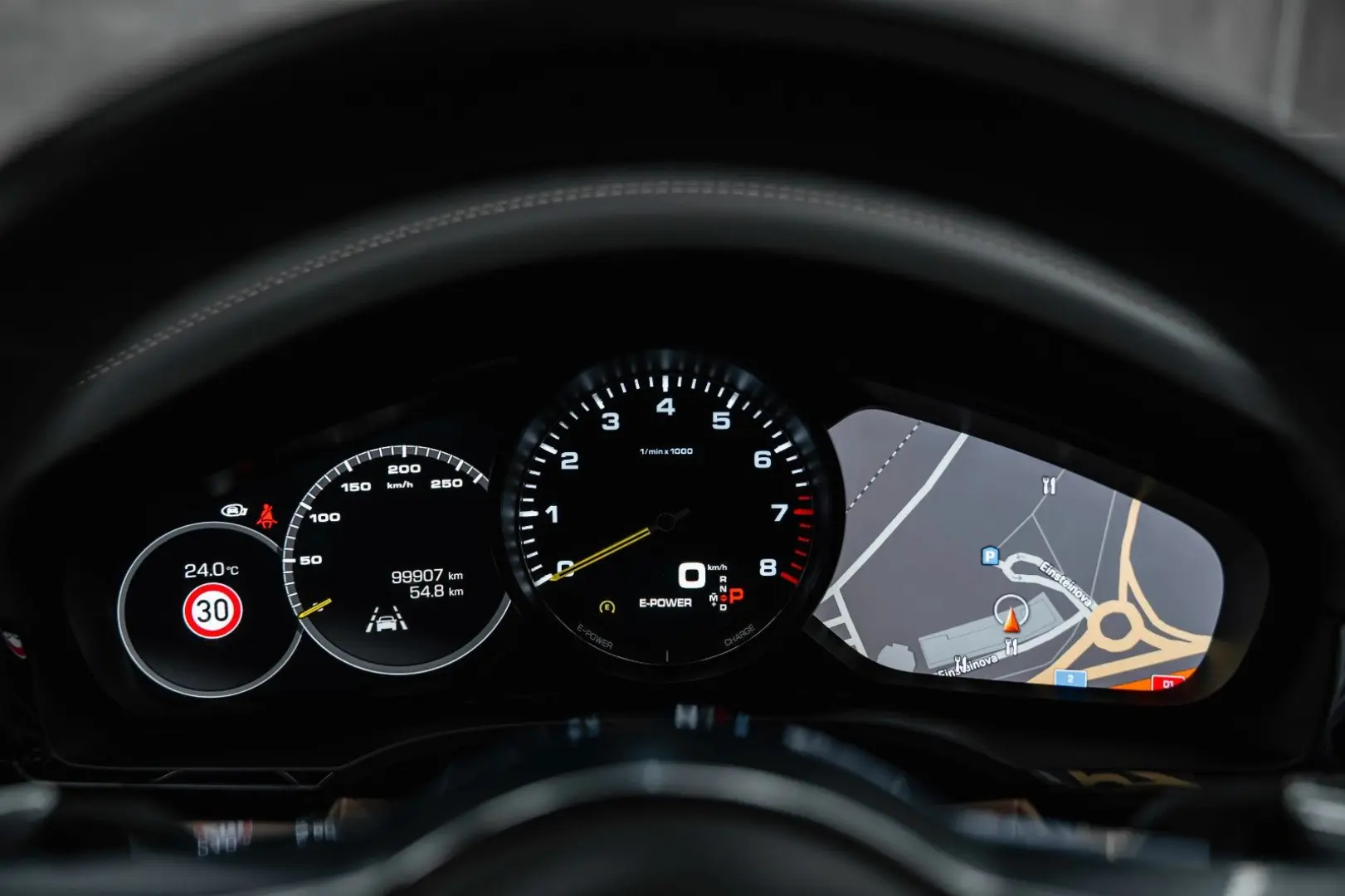 Cayenne E-Hybrid Approved Bose Panorama ACC 21