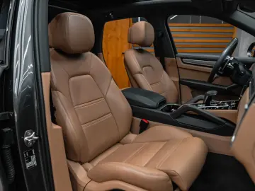 Cayenne E-Hybrid Approved Bose Panorama ACC 21