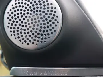 XM LABEL   INDIV ON REQUEST   FULL   B&W   ANHKP