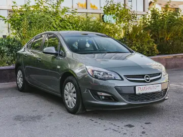 Opel Astra 1.4