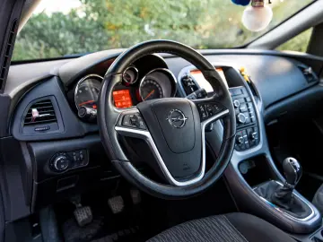 Opel Astra 1.4
