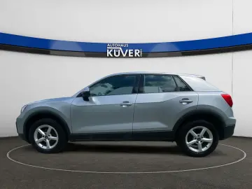 Q2 35 TFSI S-tronic Navi Einparkh. CarPlay 16´´