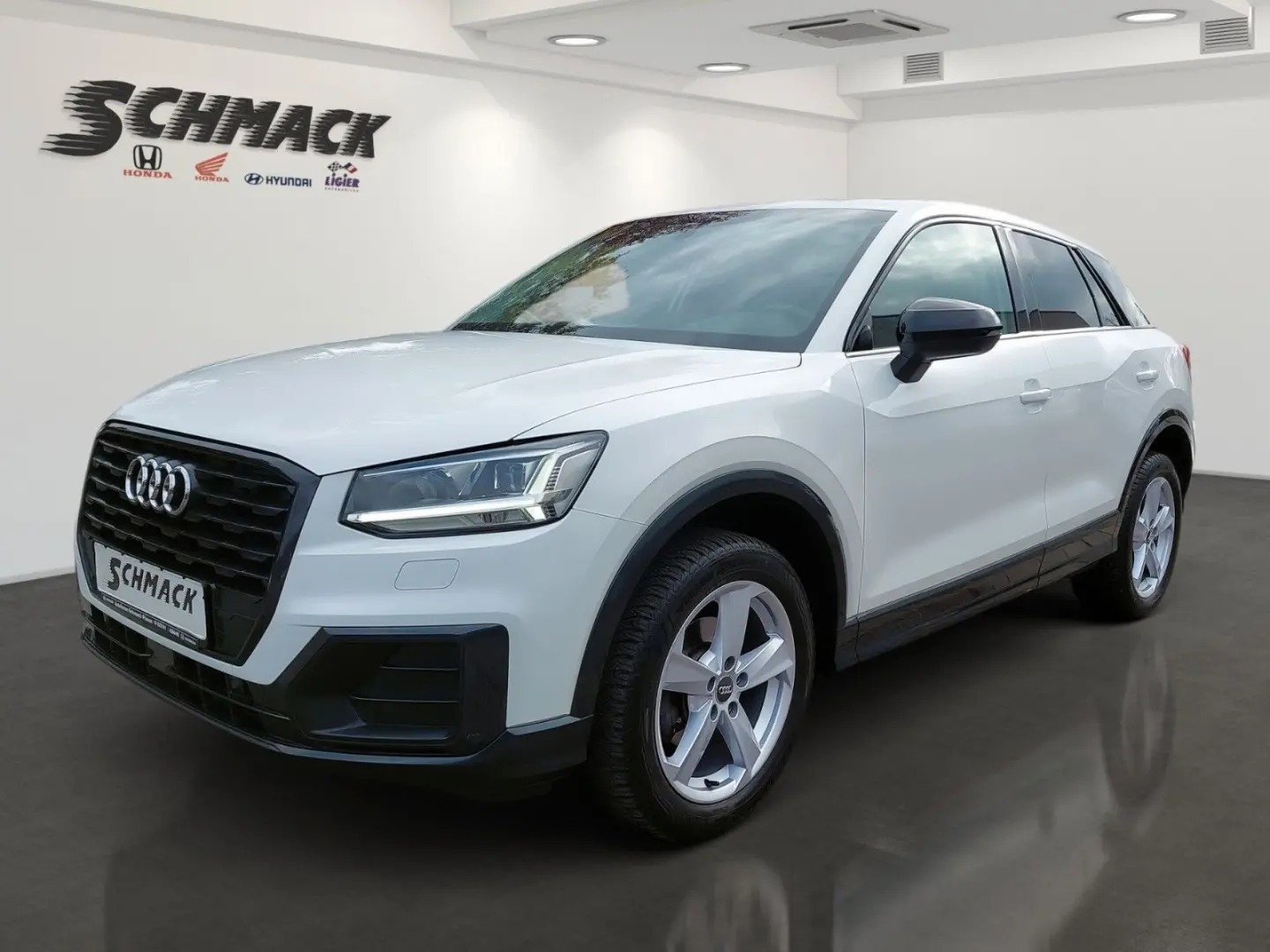 Q2 35 TFSI sport PDC SHGZ