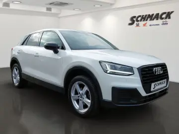 Q2 35 TFSI sport PDC SHGZ