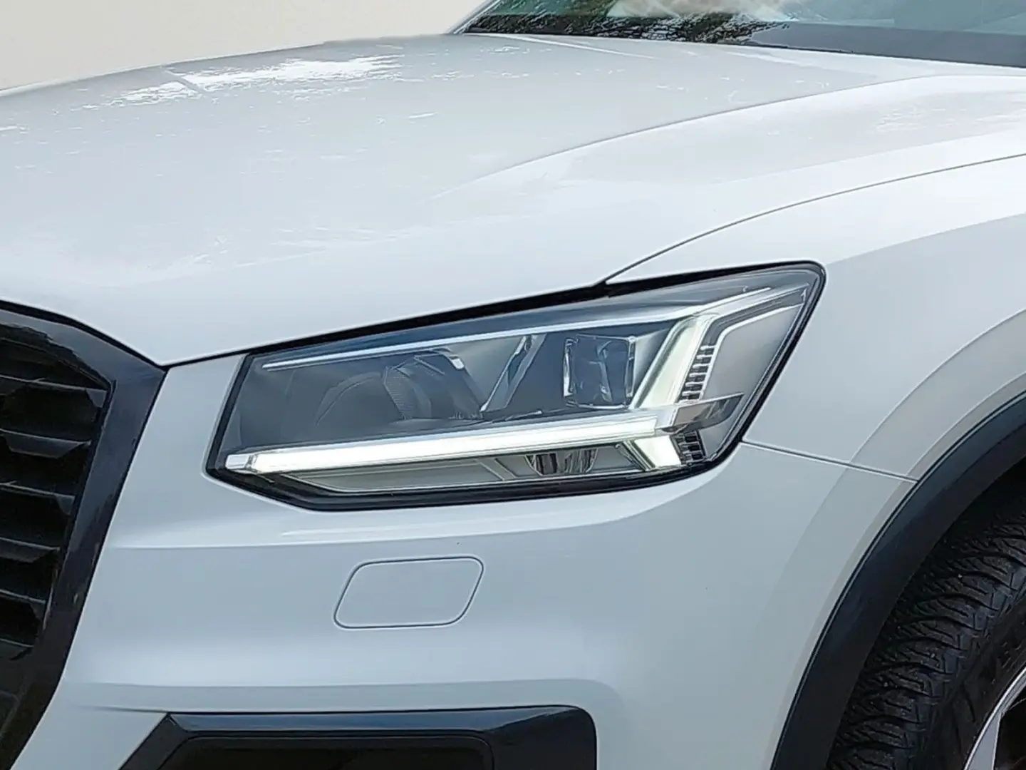 Q2 35 TFSI sport PDC SHGZ