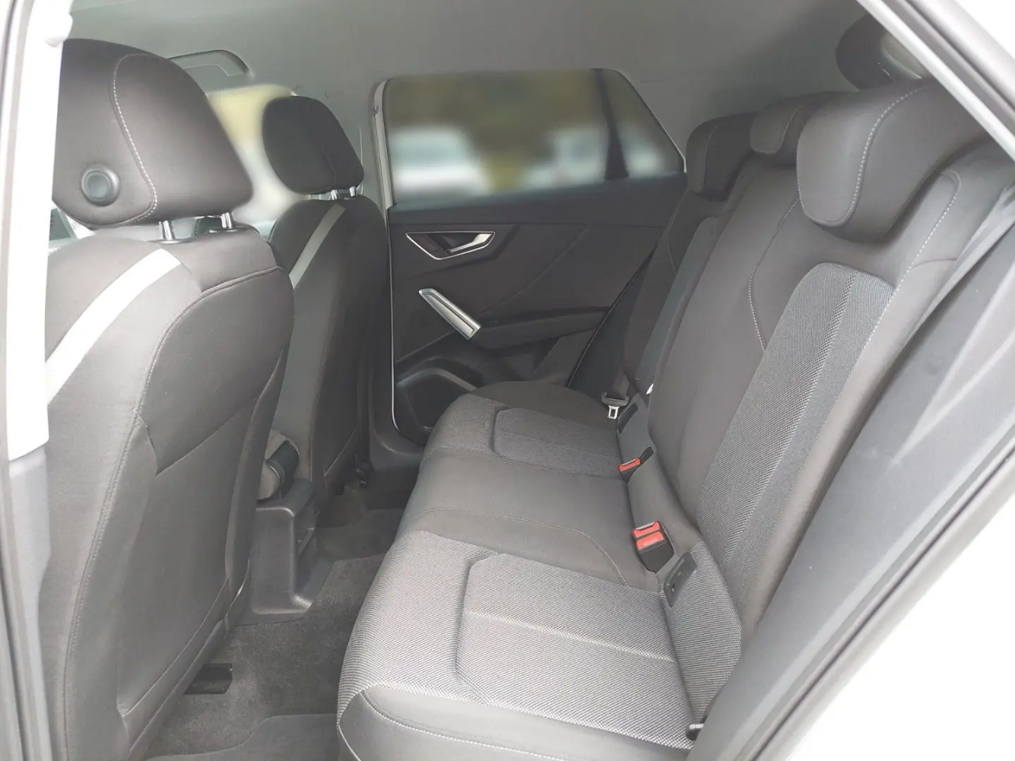 Q2 35 TFSI sport PDC SHGZ