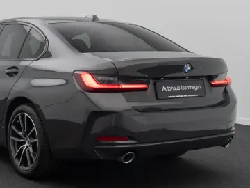 318d Sport Leder DAB Individual DrivAssis 18Zoll