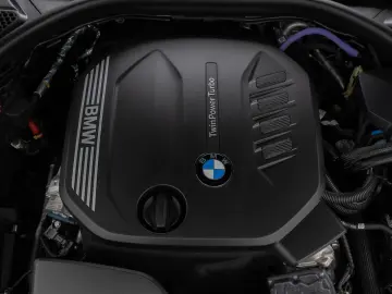 318d Sport Leder DAB Individual DrivAssis 18Zoll