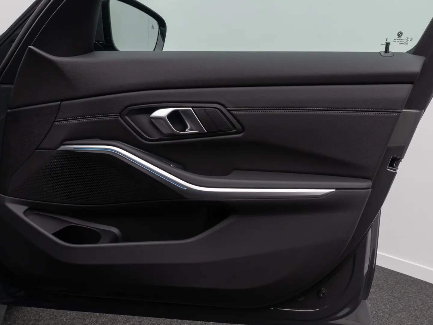 318d Sport Leder DAB Individual DrivAssis 18Zoll