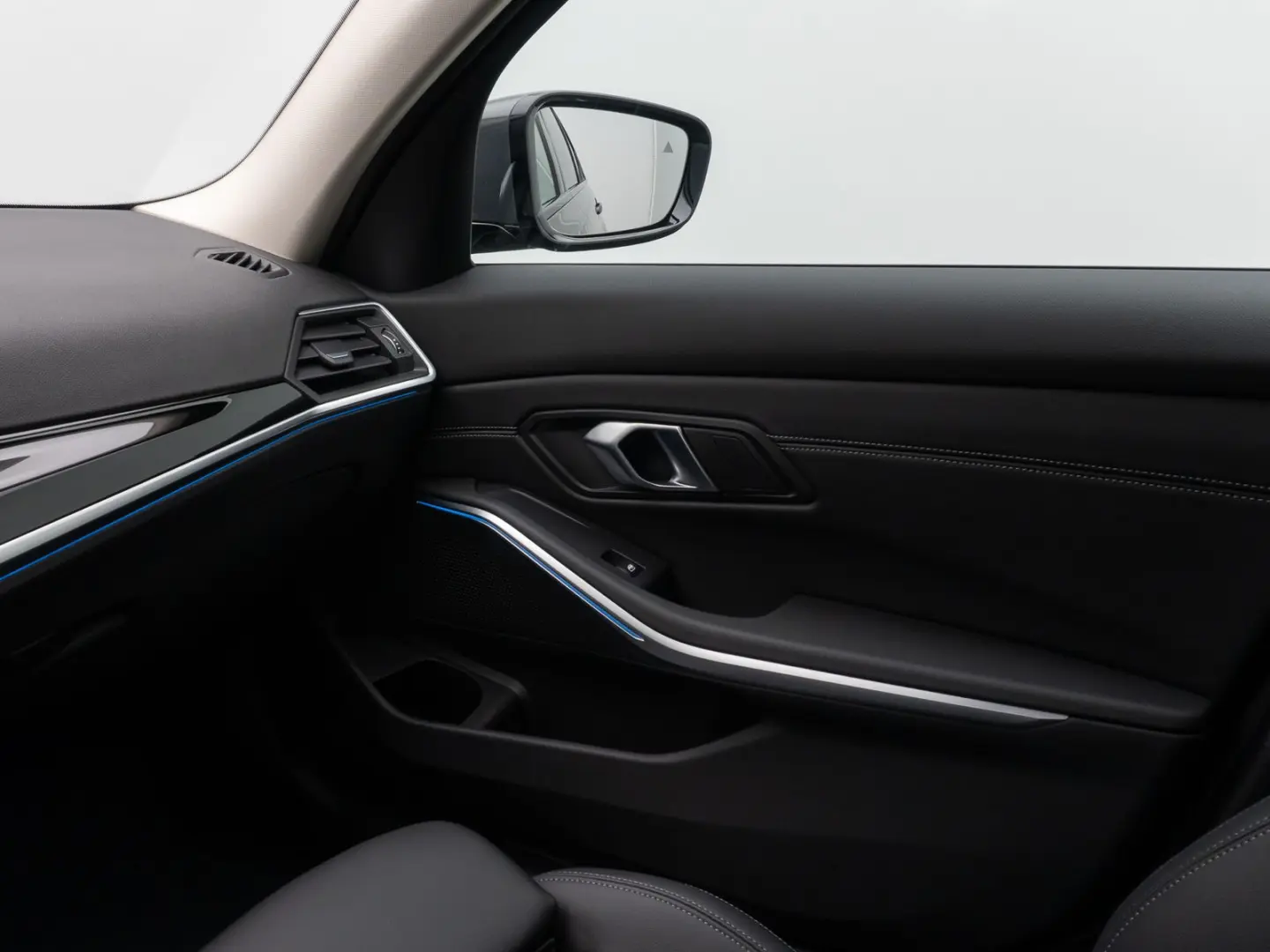 318d Sport Leder DAB Individual DrivAssis 18Zoll