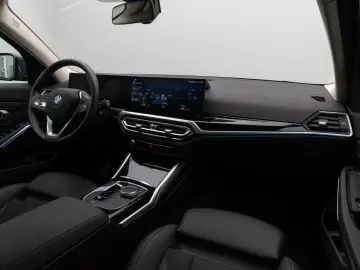 318d Sport Leder DAB Individual DrivAssis 18Zoll