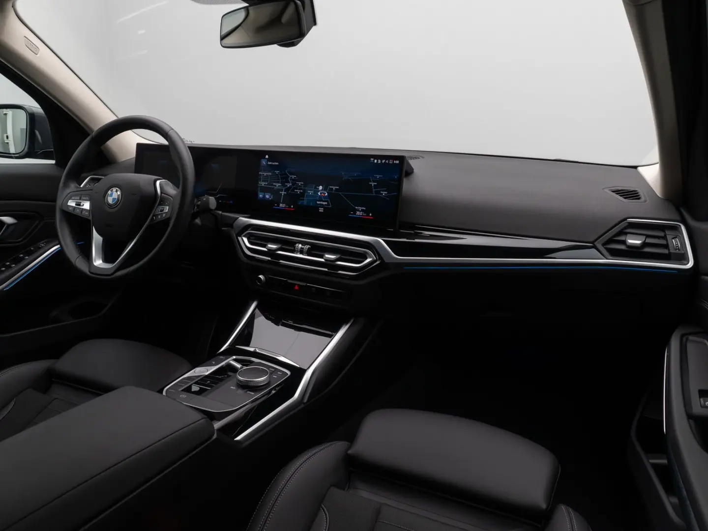 318d Sport Leder DAB Individual DrivAssis 18Zoll