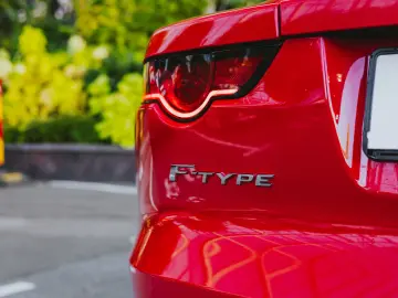 Jaguar F‑TYPE  3.0 l   380 cp