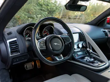 Jaguar F‑TYPE  3.0 l   380 cp