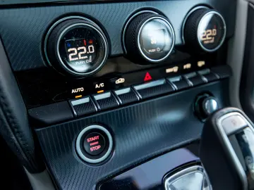 Jaguar F‑TYPE  3.0 l   380 cp