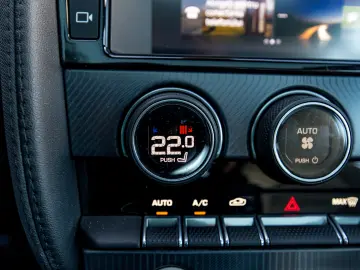 Jaguar F‑TYPE  3.0 l   380 cp