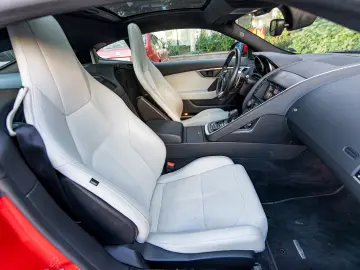 Jaguar F‑TYPE  3.0 l   380 cp
