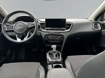 XCeed Spirit 1.5 T-GDI DCT7 AHK  Garantie