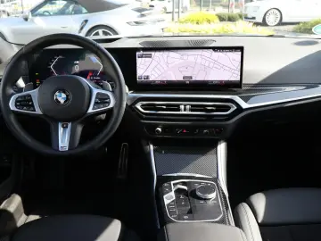320 d xDrive M Sport -INDIVIDUAL-Pano-Standhzg.