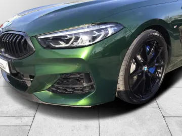 M850 i xDrive Gran Coupe Individuallackierung un