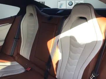 M850 i xDrive Gran Coupe Individuallackierung un