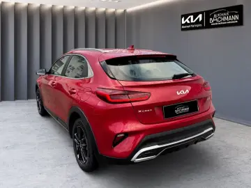 XCeed 1.6 Plug-in Hybrid Spirit Navi Kamera LED
