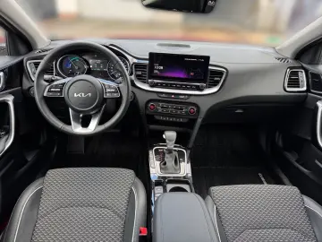 XCeed 1.6 Plug-in Hybrid Spirit Navi Kamera LED