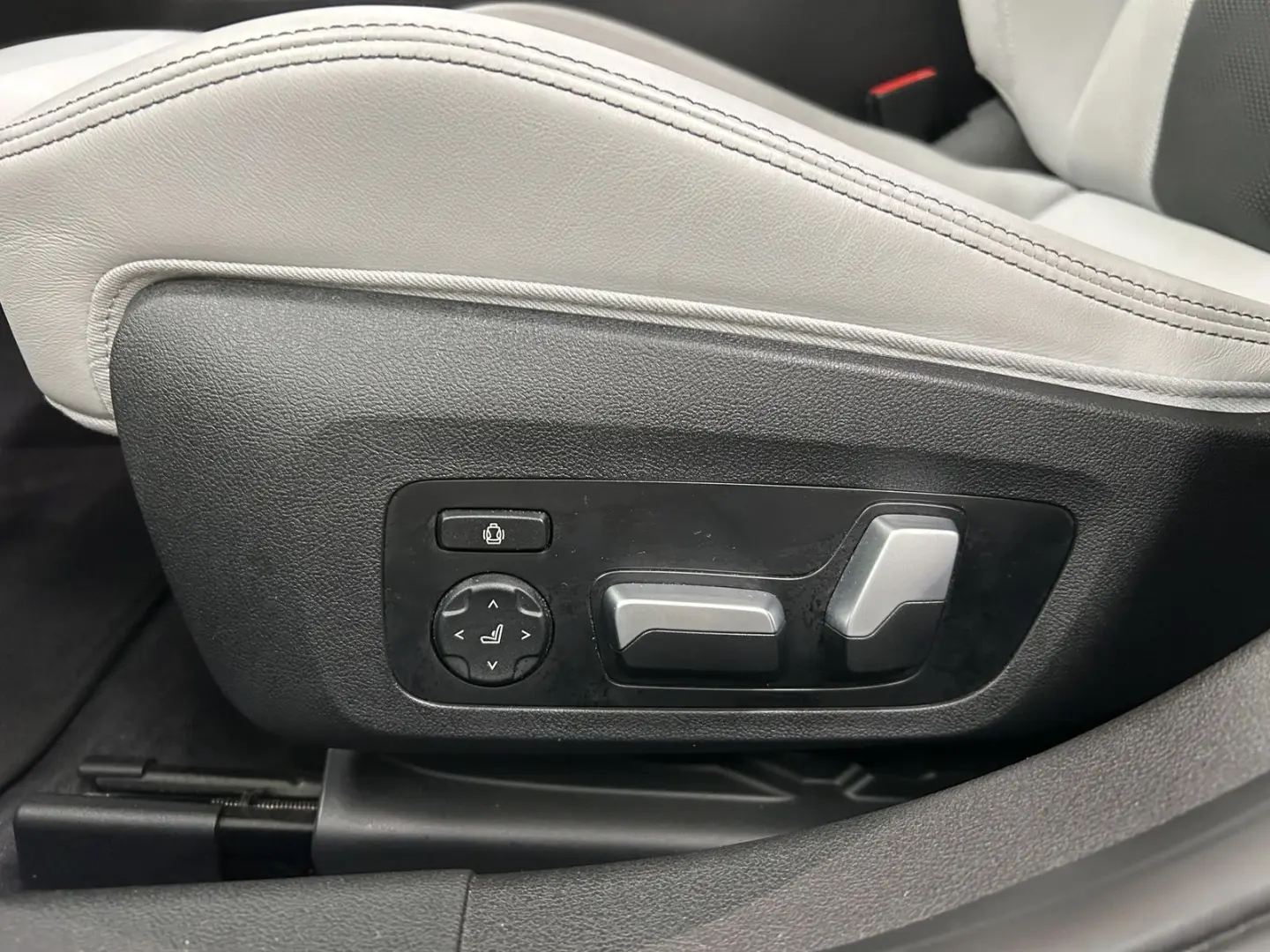 M3 Limousine Schalter  LCI  Individual. Laser  H