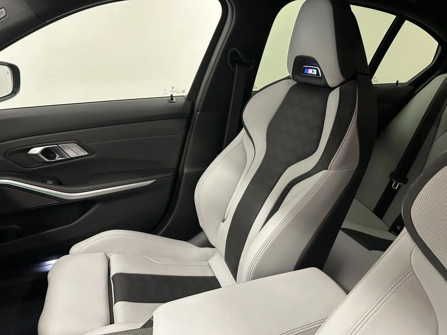 M3 Limousine Schalter  LCI  Individual. Laser  H