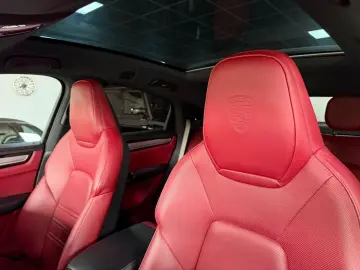 Cayenne Coupe E-Hybrid Platinum Edition