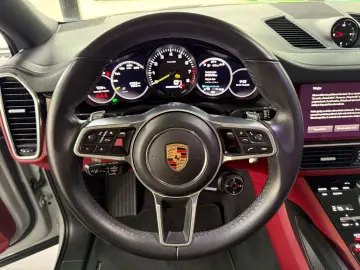 Cayenne Coupe E-Hybrid Platinum Edition