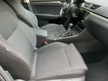 Superb 2.0 TDI 4x4 DSG STYLE MATRIX AHK STDHZG