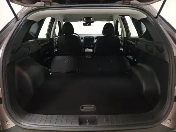 Tucson 1.6 T-GDI Basis 4WD Carplay PDC LED