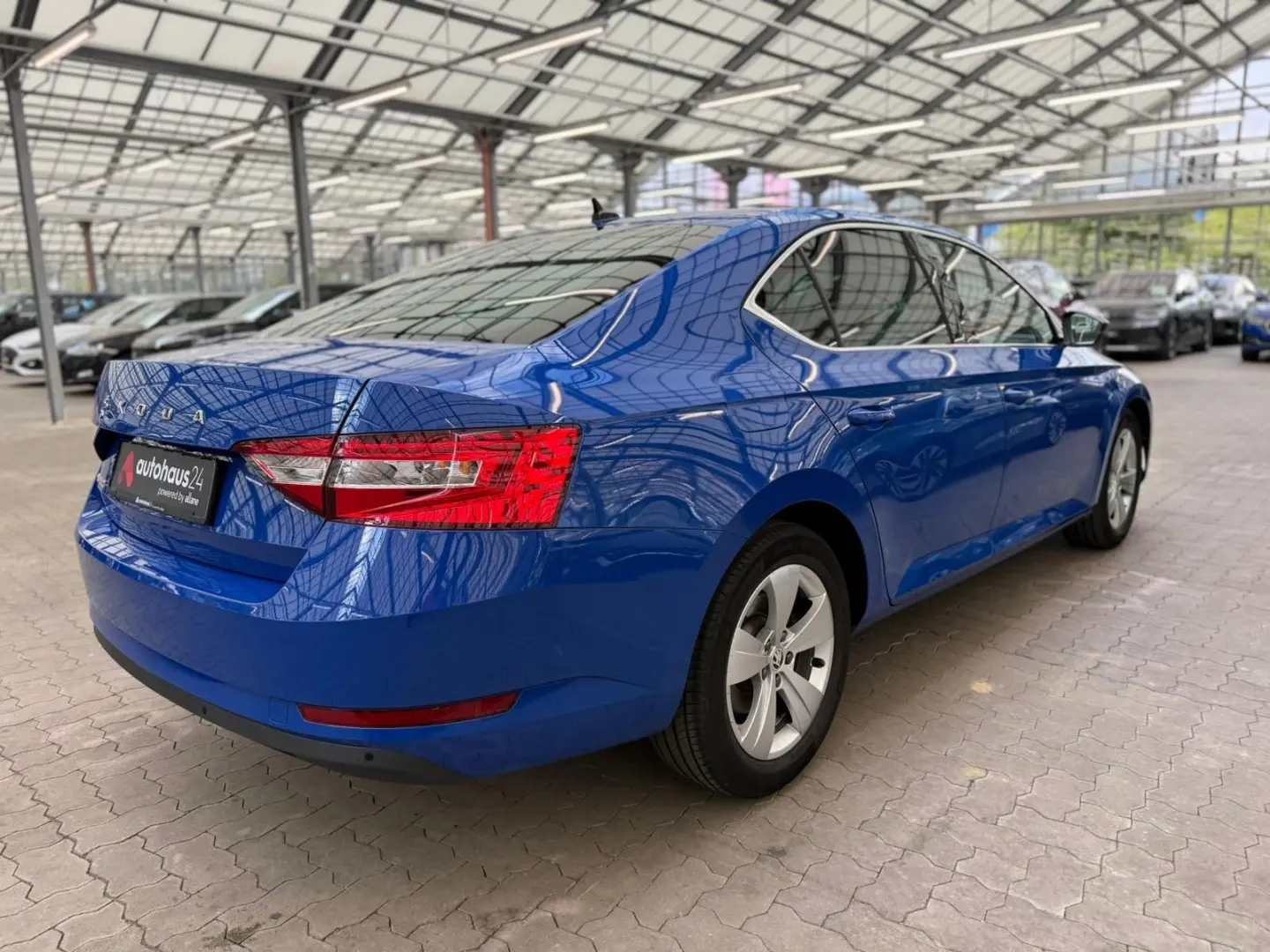 Superb 1.5 TSI  Ambition ACC LED Kamera