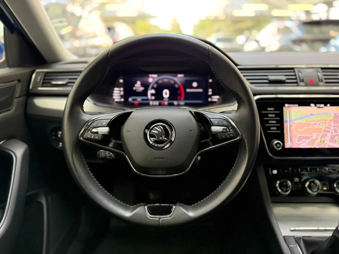 Superb 1.5 TSI  Ambition ACC LED Kamera