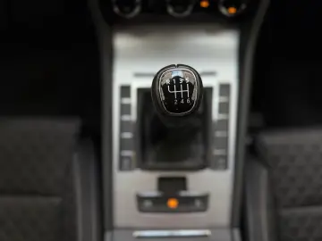 Superb 1.5 TSI  Ambition ACC LED Kamera