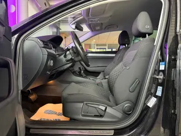 Superb Lim. Ambition iV DSG  VIRTUELL DCC LED