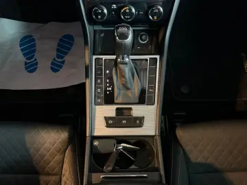 Superb Lim. Ambition iV DSG  VIRTUELL DCC LED