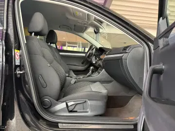 Superb Lim. Ambition iV DSG  VIRTUELL DCC LED