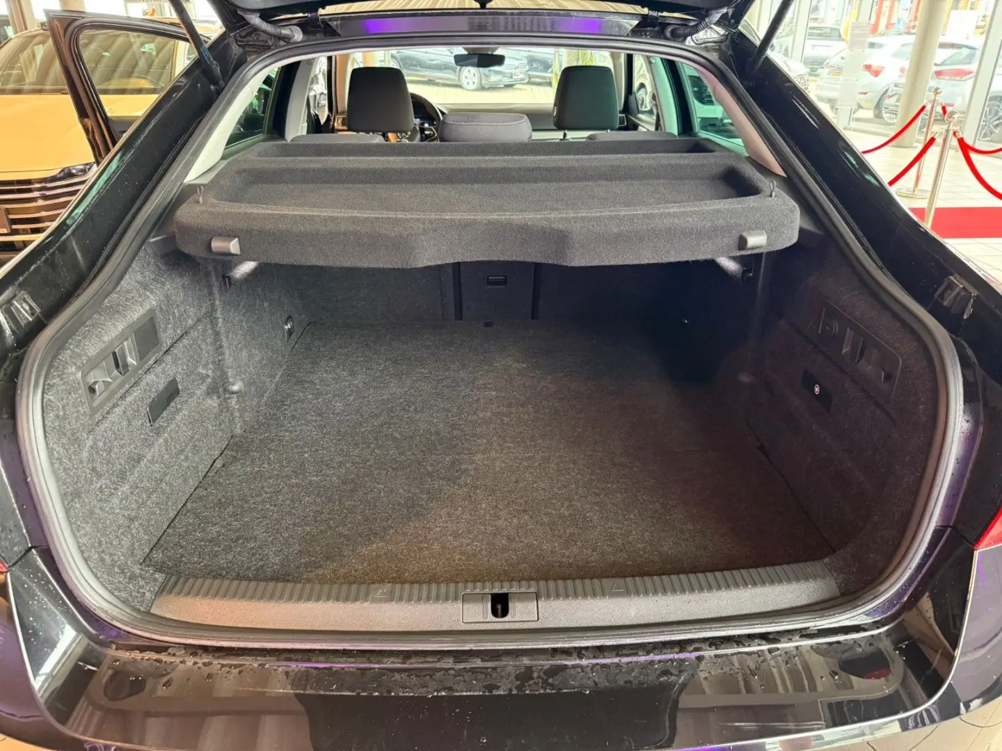 Superb Lim. Ambition iV DSG  VIRTUELL DCC LED