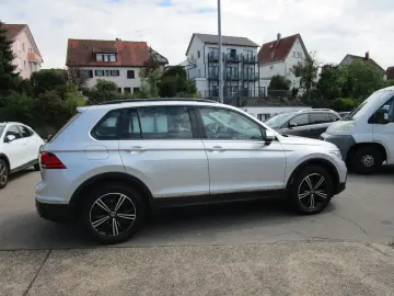 Tiguan Life 2.0TDI DSG 4Mo Facelift LED Navi ACC