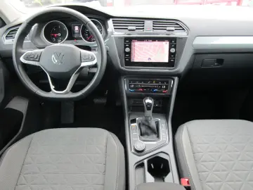 Tiguan Life 2.0TDI DSG 4Mo Facelift LED Navi ACC
