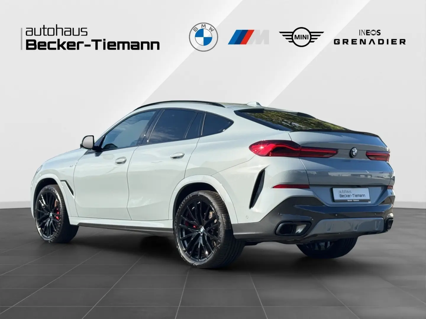 X6 xDrive40d M Sport Pro   Massage   Pano. Sky L