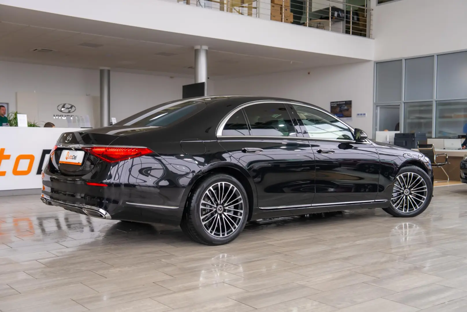 Mercedes-Benz S-Class 580 e 9G-TRONIC