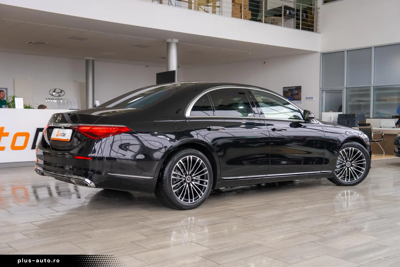 Mercedes-Benz S-Class 580 e 9G-TRONIC