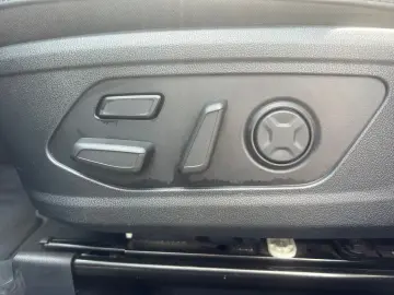 Sorento Platinum 4WD PHEV NAPPA GLASDACH