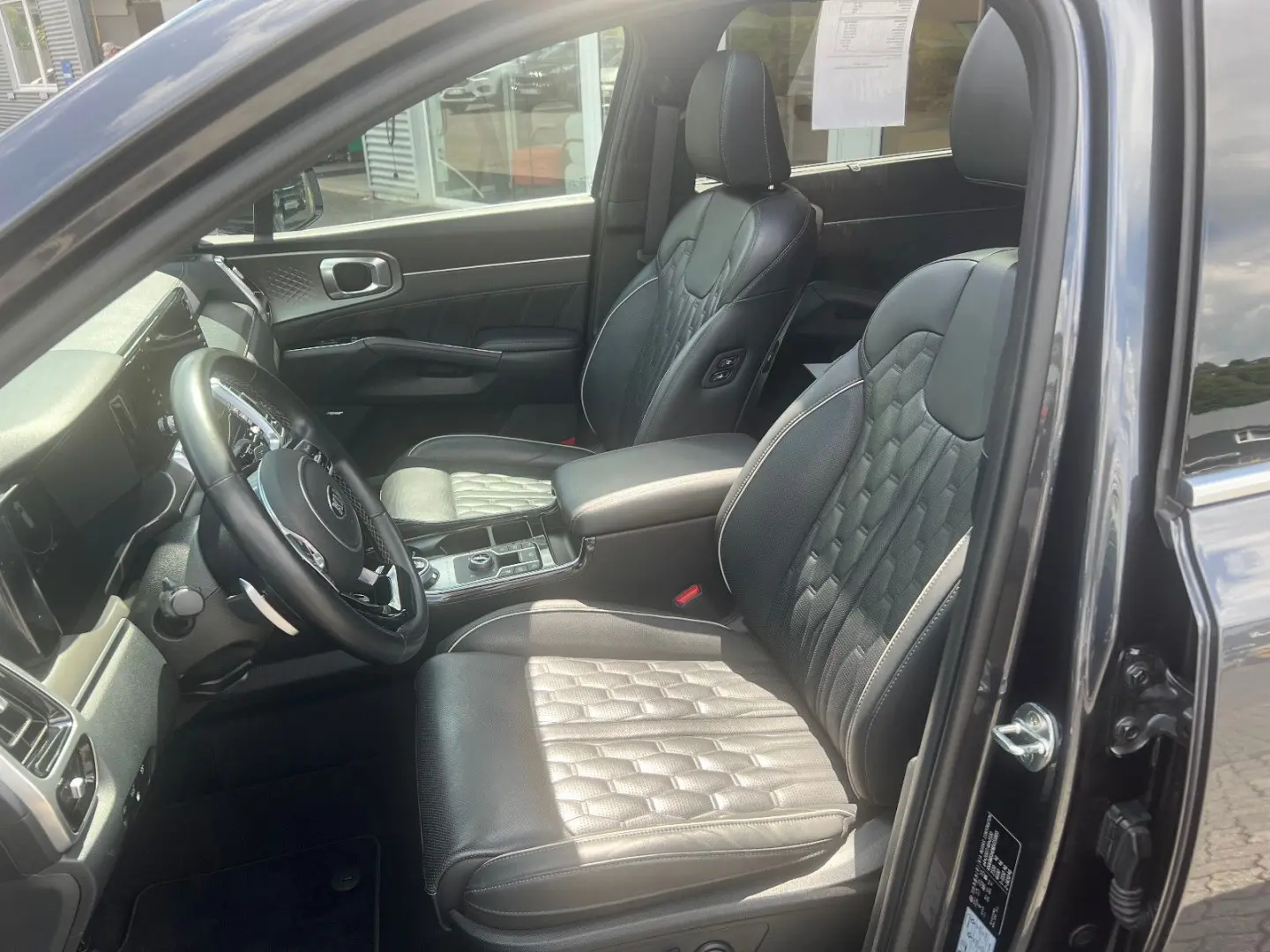 Sorento Platinum 4WD PHEV NAPPA GLASDACH