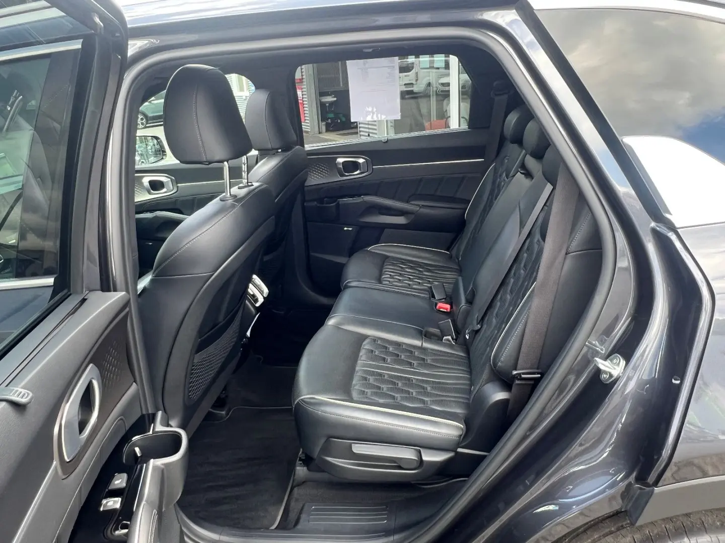 Sorento Platinum 4WD PHEV NAPPA GLASDACH