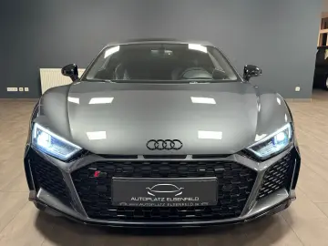 R8 5.2 FSI V10 Quattro Performace EVO   CARBON