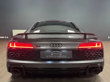R8 5.2 FSI V10 Quattro Performace EVO   CARBON
